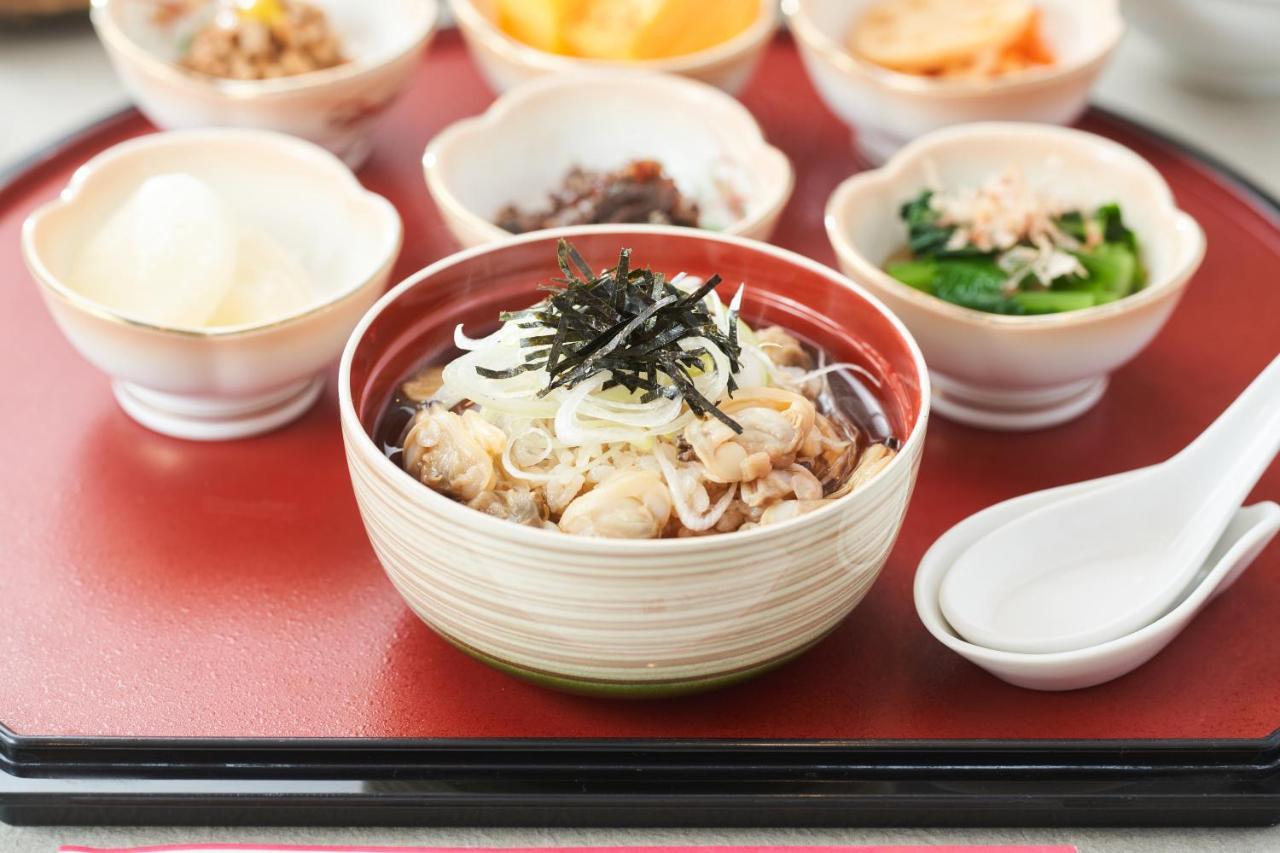 Hotel Tokyo Garden Palace Екстериор снимка