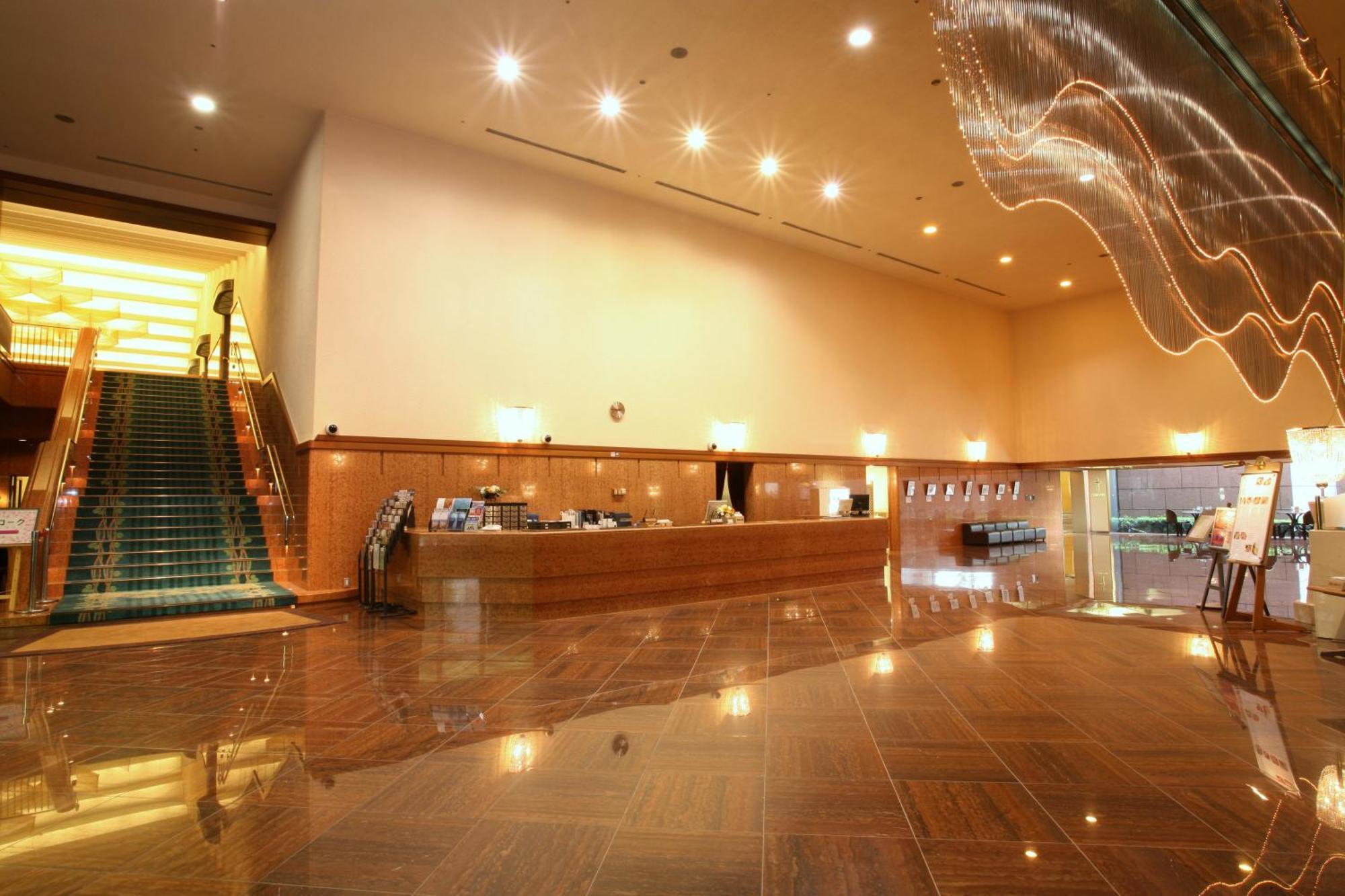 Hotel Tokyo Garden Palace Екстериор снимка