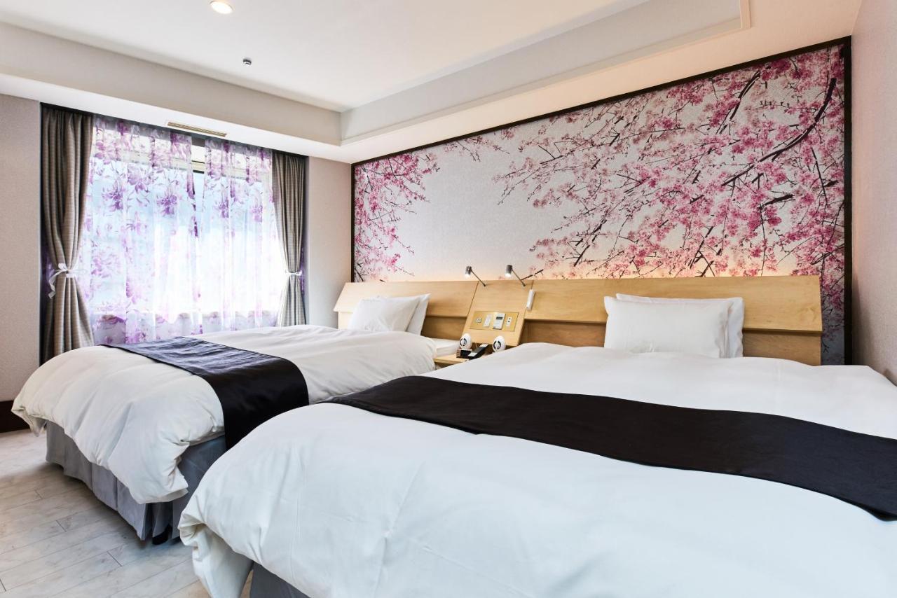 Hotel Tokyo Garden Palace Екстериор снимка